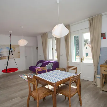 Stylish Theatre Спліт